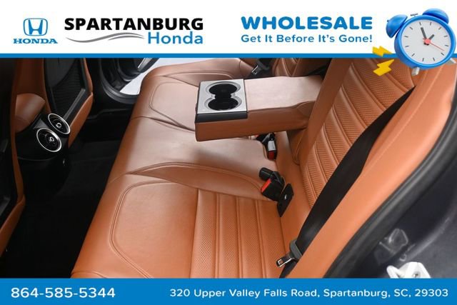 Used 2017 Alfa Romeo Giulia Ti w/ TI 19" Sport Package RWD image 19