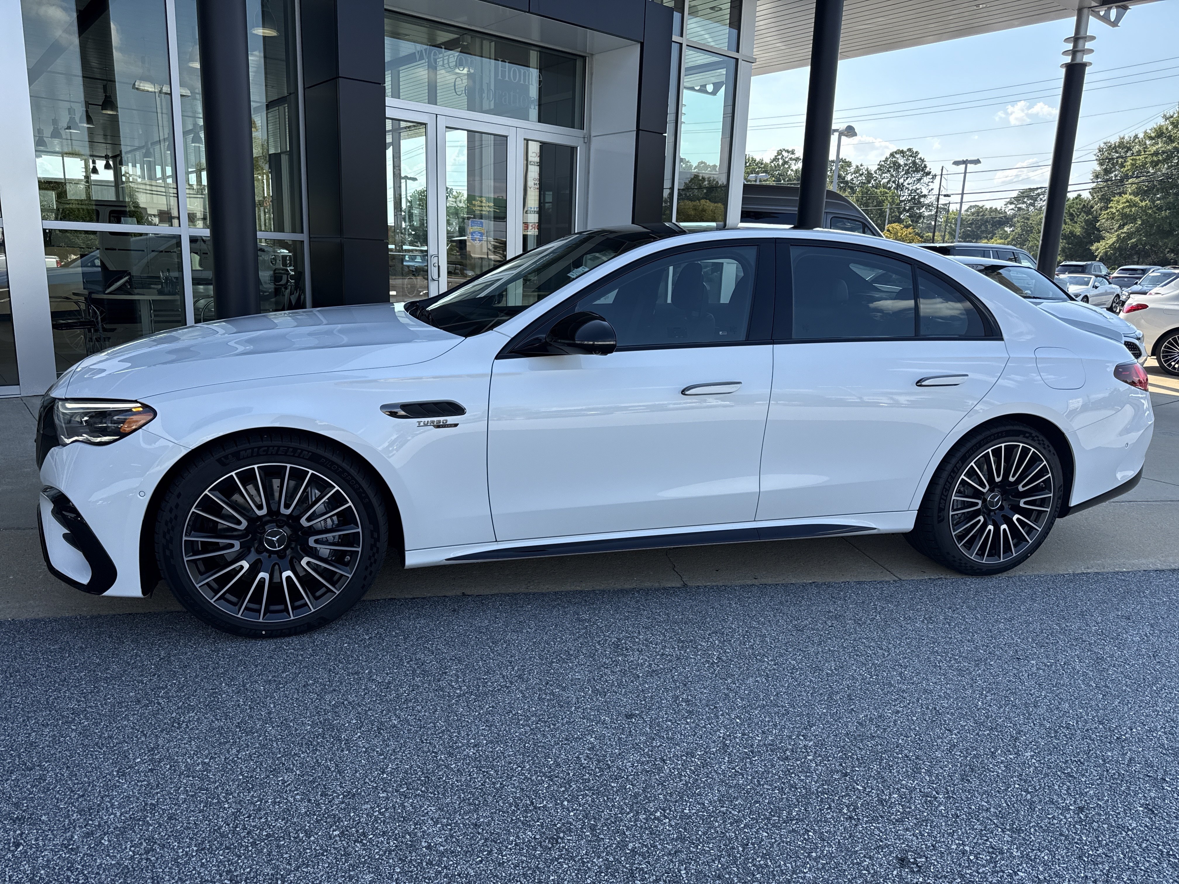 New 2027 Mercedes-Benz E 53 AMG e 4MATIC Sedan image 7