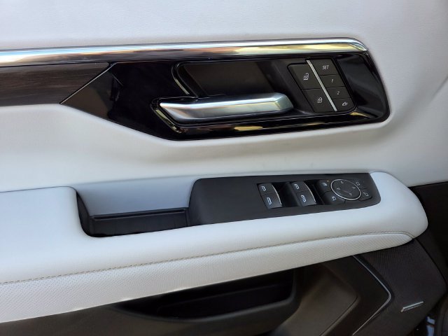 New 2026 Chevrolet Tahoe Premier AWD/4WD image 9