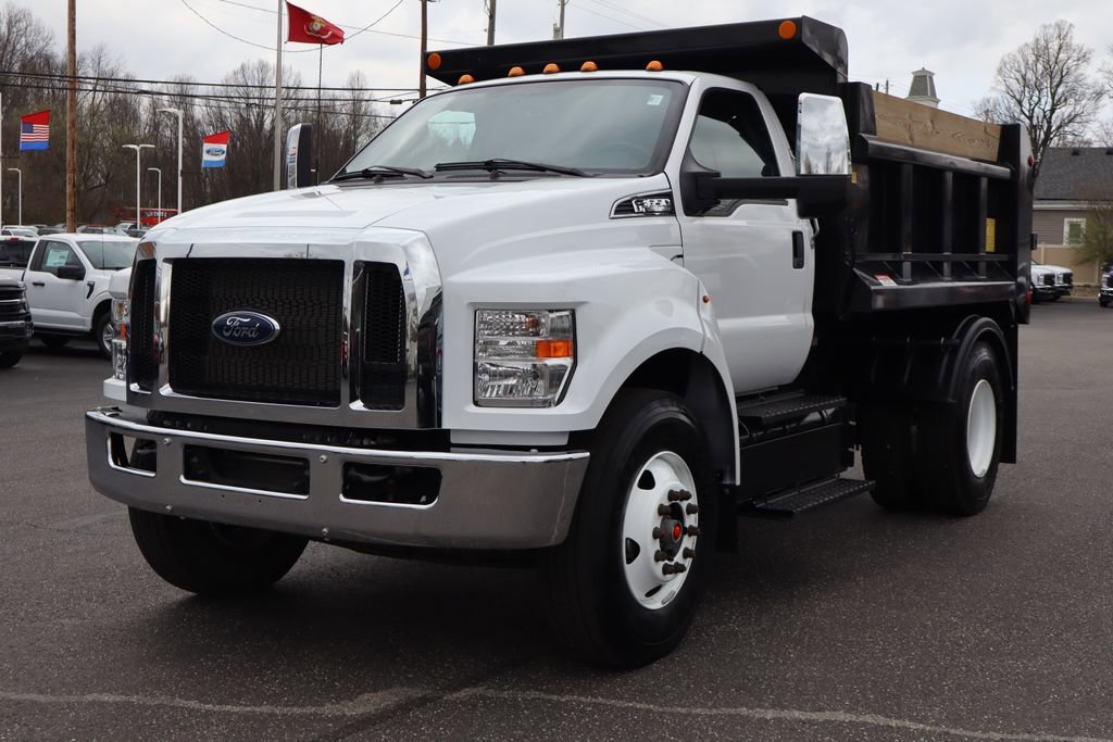 Used 2025 Ford F650 2WD Regular Cab Super Duty image 14