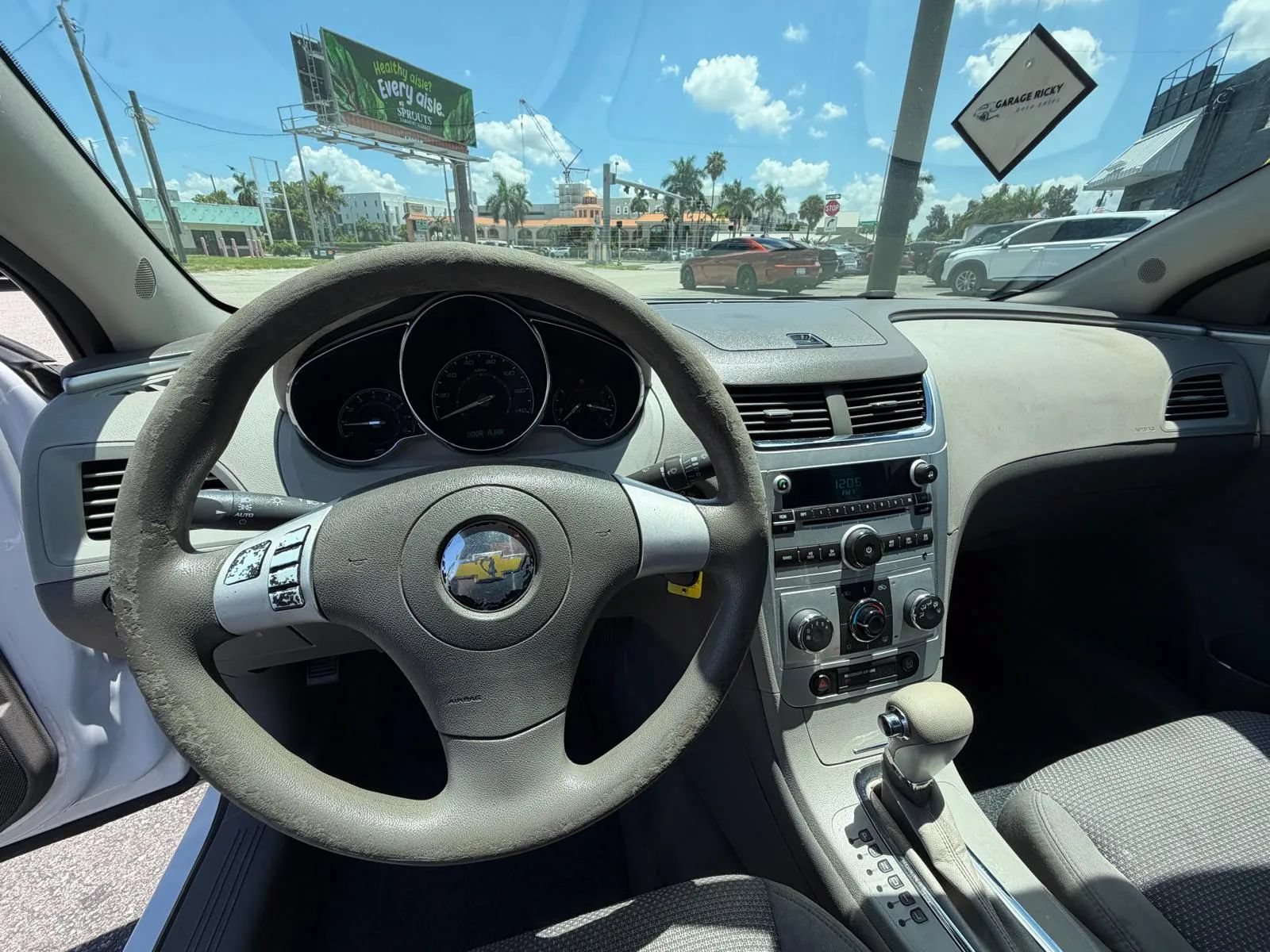Used 2010 Chevrolet Malibu LS FWD image 13