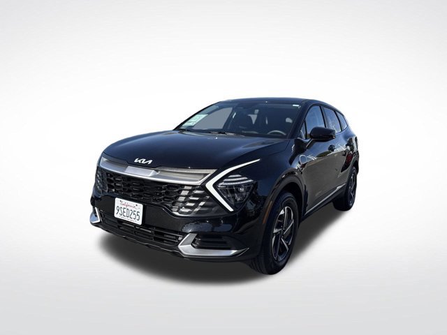 Certified 2024 Kia Sportage LX image 2