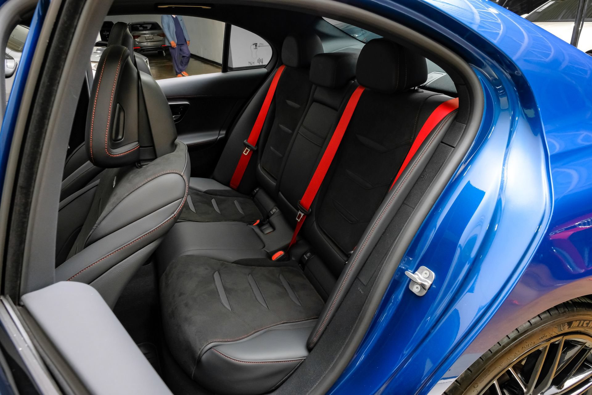 Used 2024 Mercedes-Benz C 43 AMG 4MATIC Sedan image 39