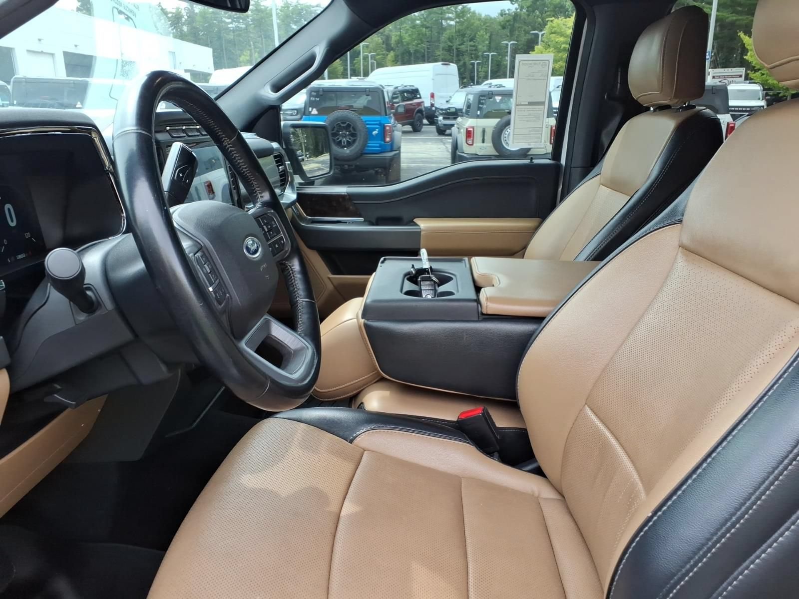 Used 2021 Ford F150 Lariat w/ Trailer Tow Package AWD/4WD image 17
