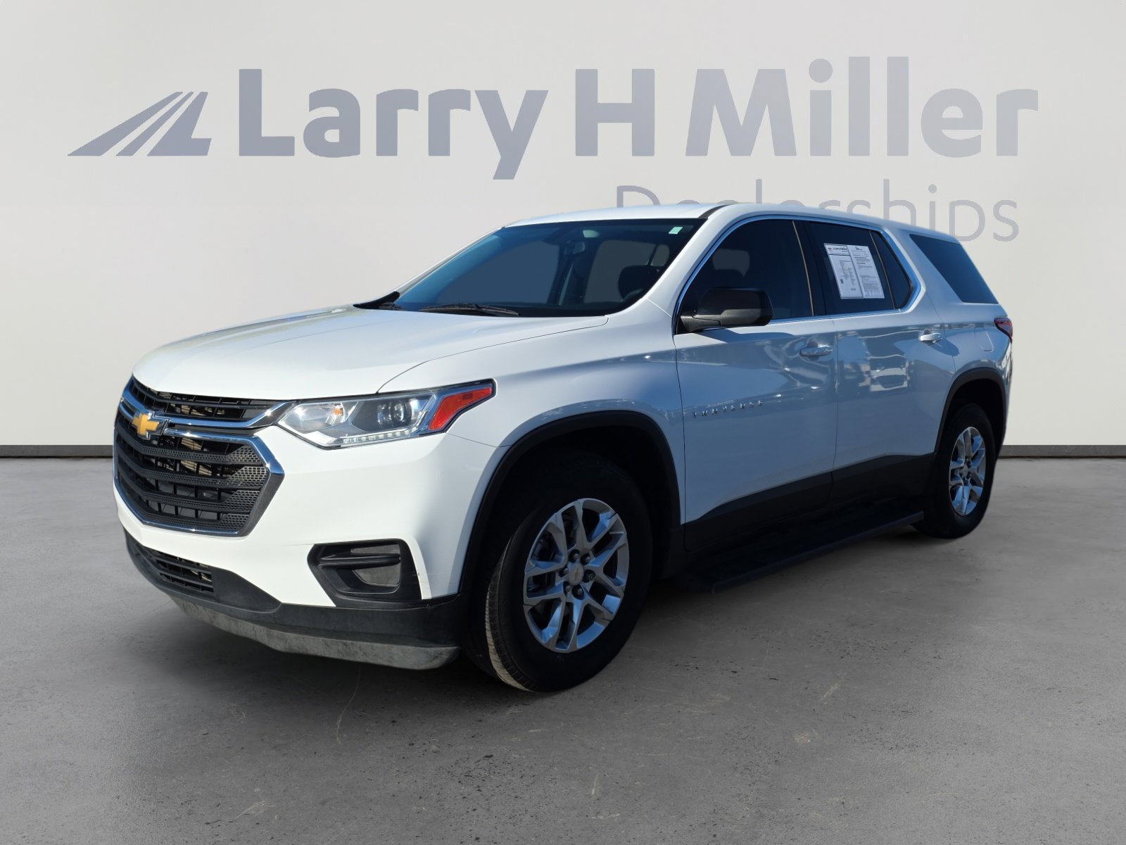 Used 2021 Chevrolet Traverse LS w/ LPO, Floor Liner Package