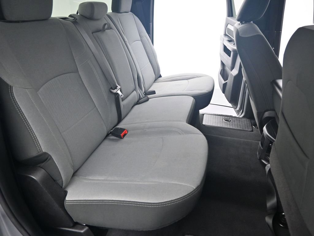 Used 2024 RAM 3500 Big Horn image 11