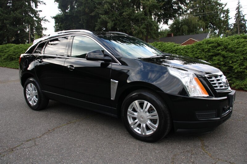 Used 2016 Cadillac SRX Luxury w/ Driver Awareness Package AWD/4WD image 2