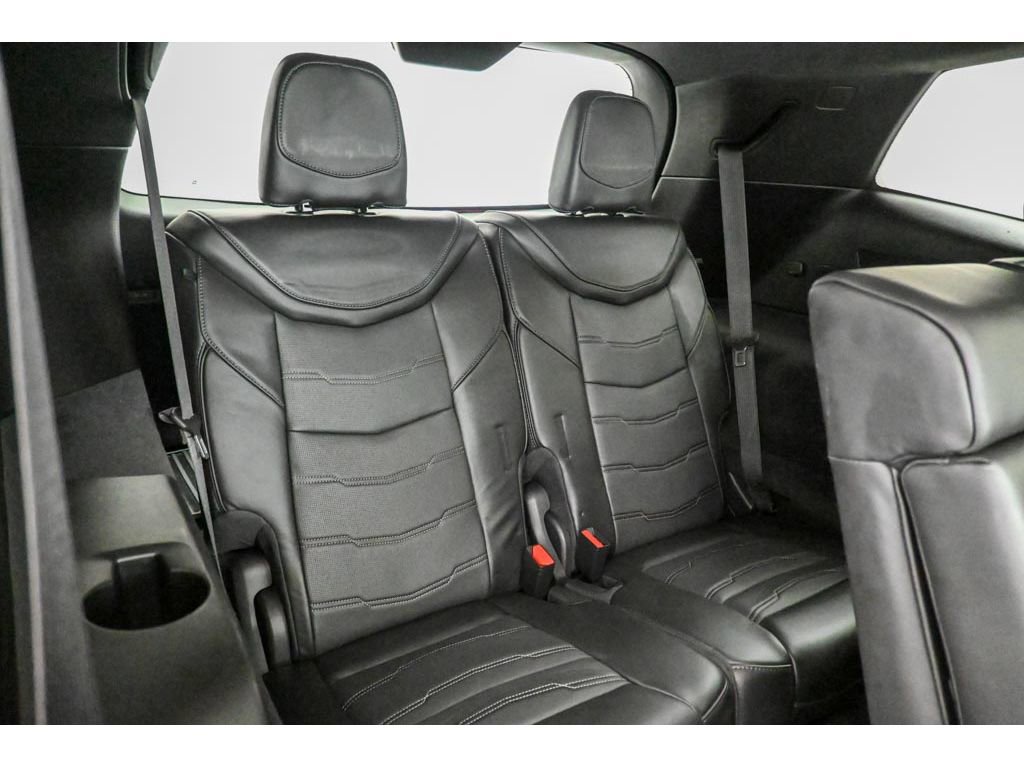 Certified 2023 Cadillac XT6 Sport w/ Platinum Package image 19