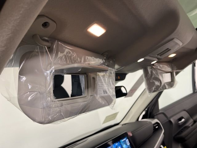 New 2026 Nissan Kicks SV w/ SV Premium Package image 34