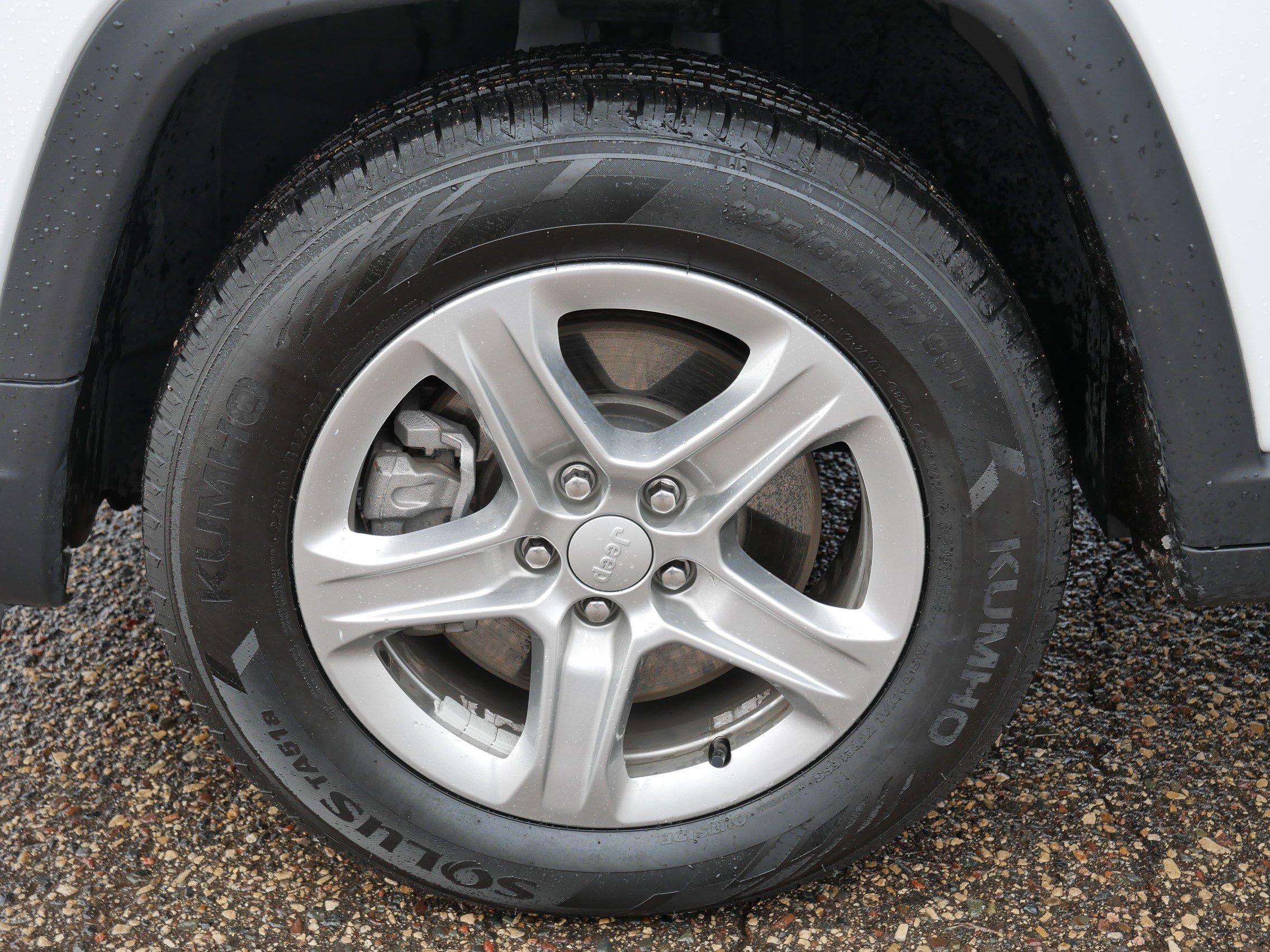 Certified 2024 Jeep Compass Latitude image 15