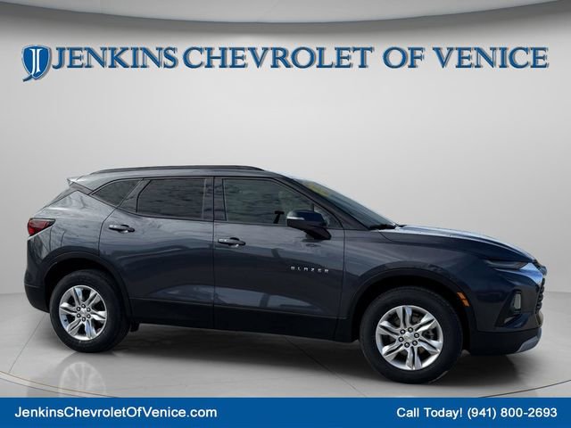 Used 2022 Chevrolet Blazer LT image 2