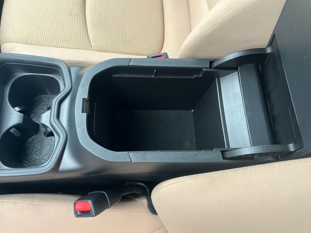 Certified 2021 Toyota RAV4 LE image 28