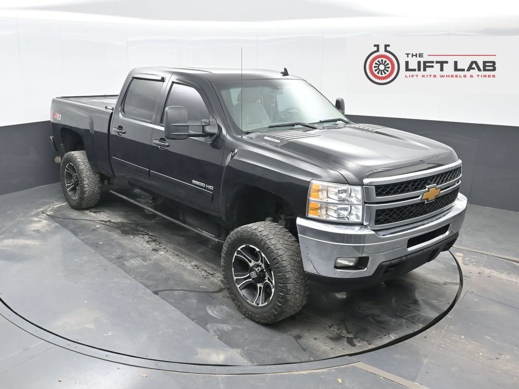 Used 2012 Chevrolet Silverado 2500 LTZ w/ Suspension Package, Off-Road AWD/4WD image 32