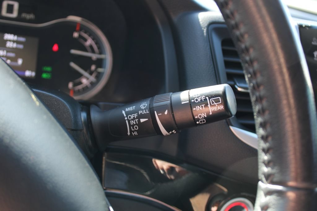Used 2017 Honda Pilot Touring image 36