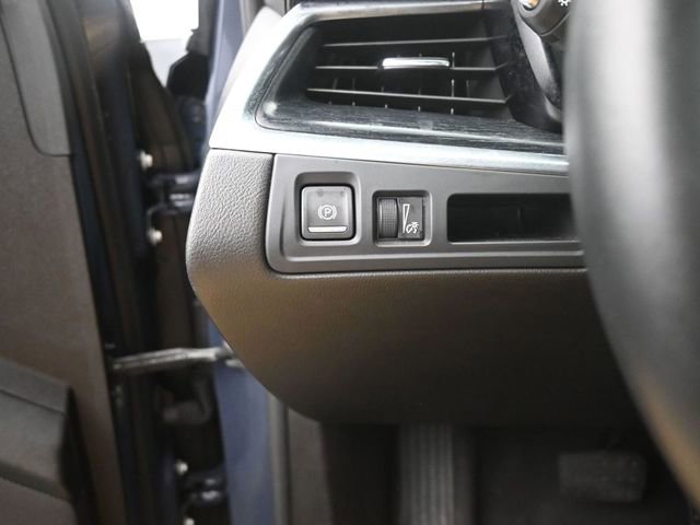 Certified 2025 Cadillac XT5 Premium Luxury image 33