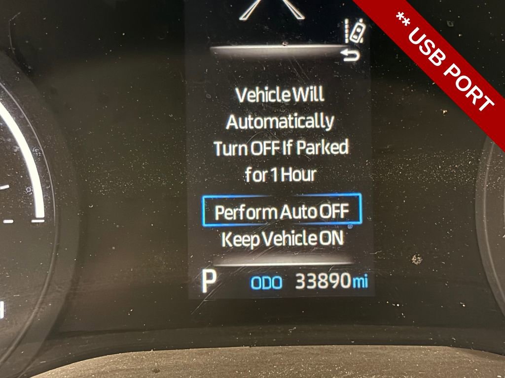 Used 2023 Toyota Sienna XSE image 18