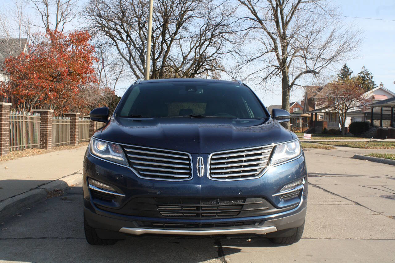 Used 2015 Lincoln MKC AWD w/ Equipment Group 102A Reserve image 3
