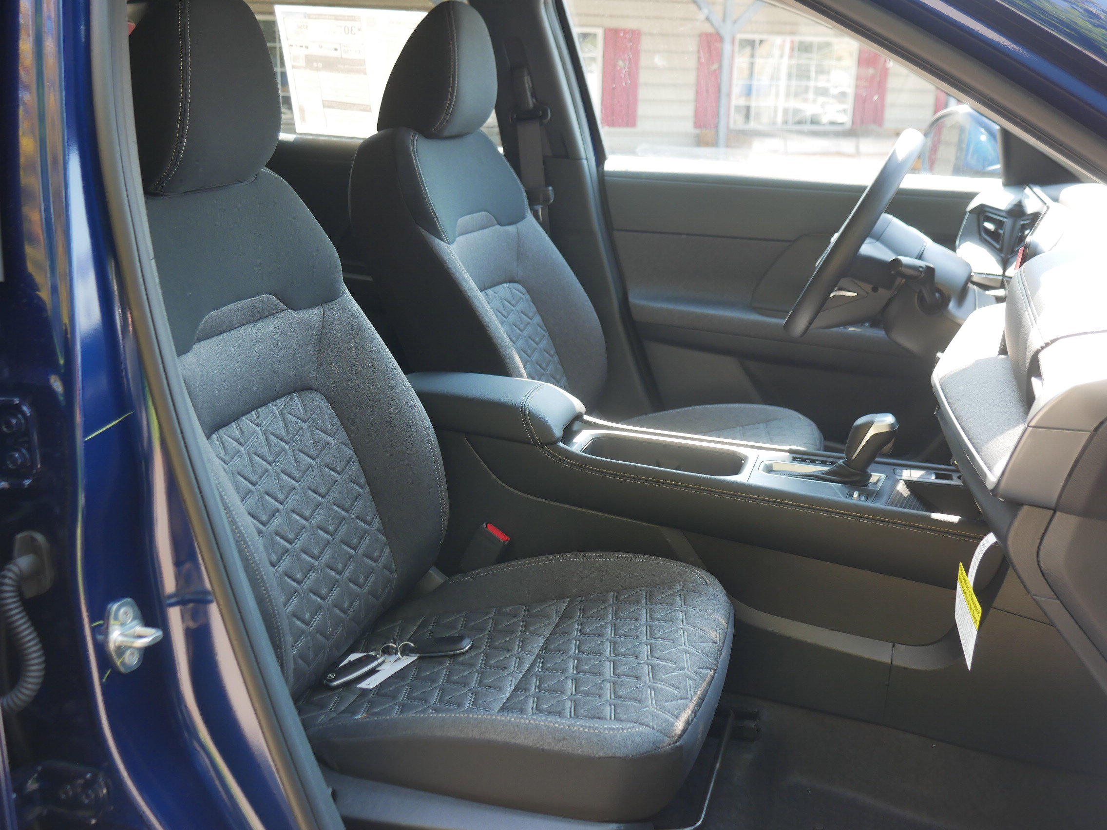 New 2025 Nissan Kicks SV w/ SV Premium Package image 23