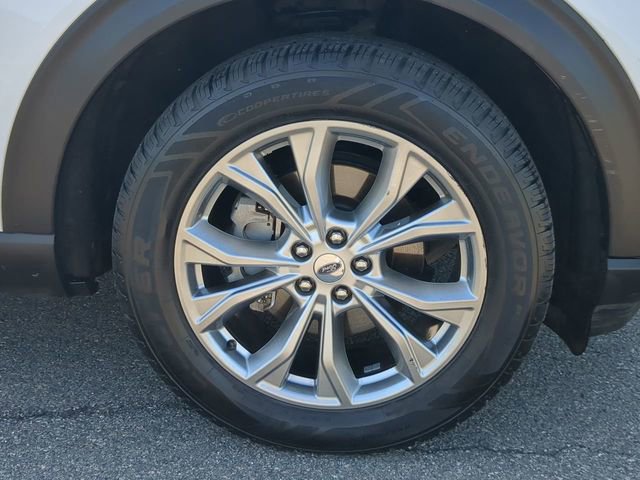 Used 2021 Ford Explorer XLT w/ Equipment Group 202A AWD/4WD image 10
