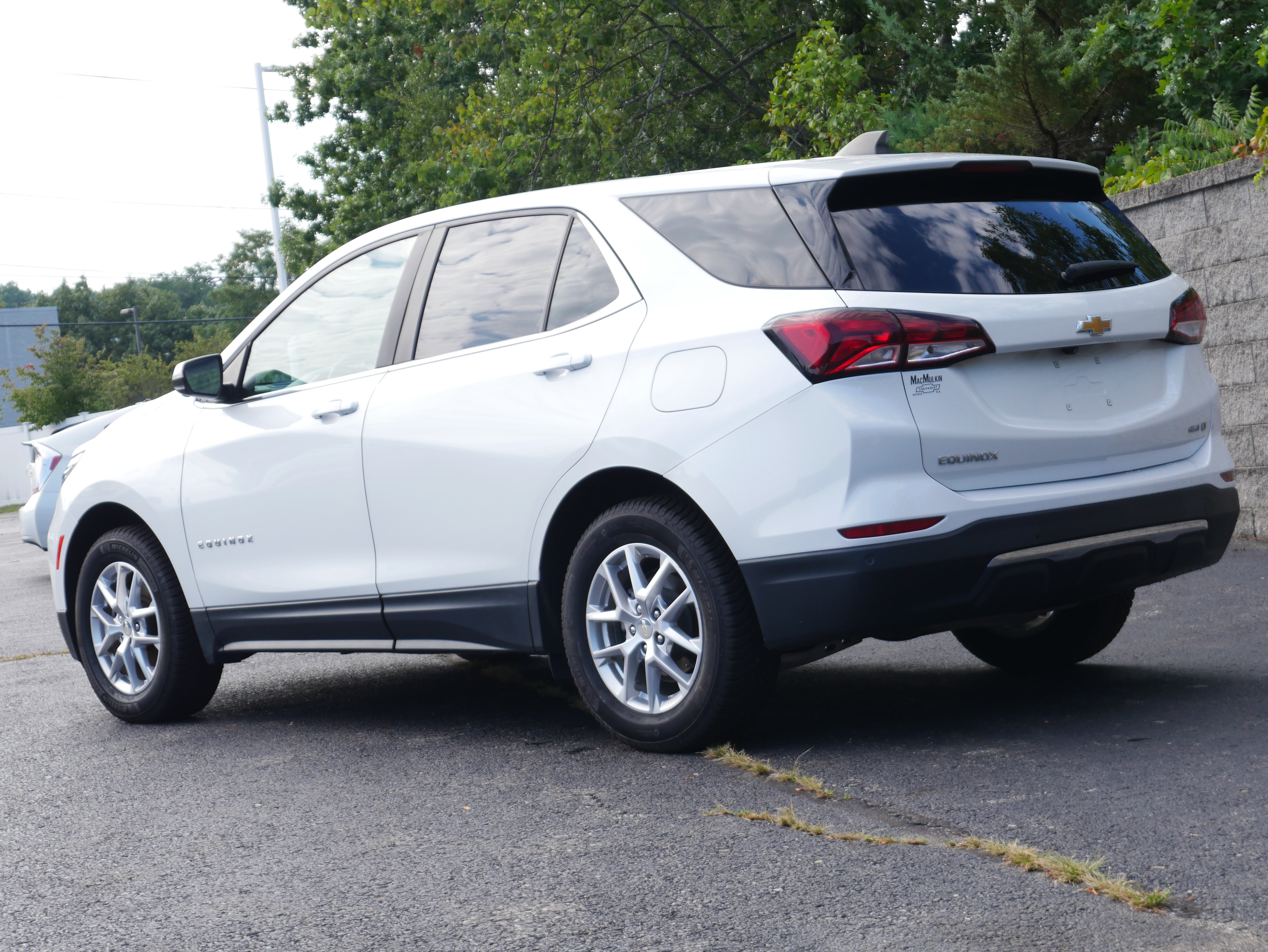 Certified 2024 Chevrolet Equinox LT AWD/4WD image 4