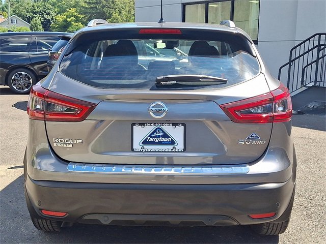 Used 2021 Nissan Rogue Sport SV image 5