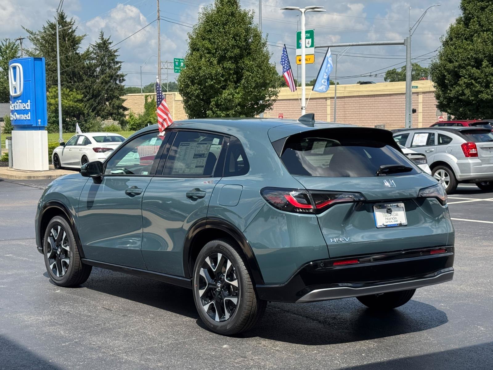 New 2027 Honda HR-V EX-L image 9