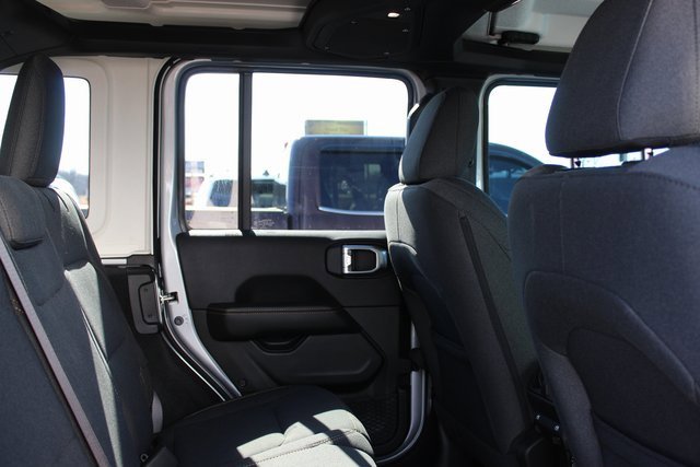 Used 2024 Jeep Wrangler Sahara w/ Technology Group image 21