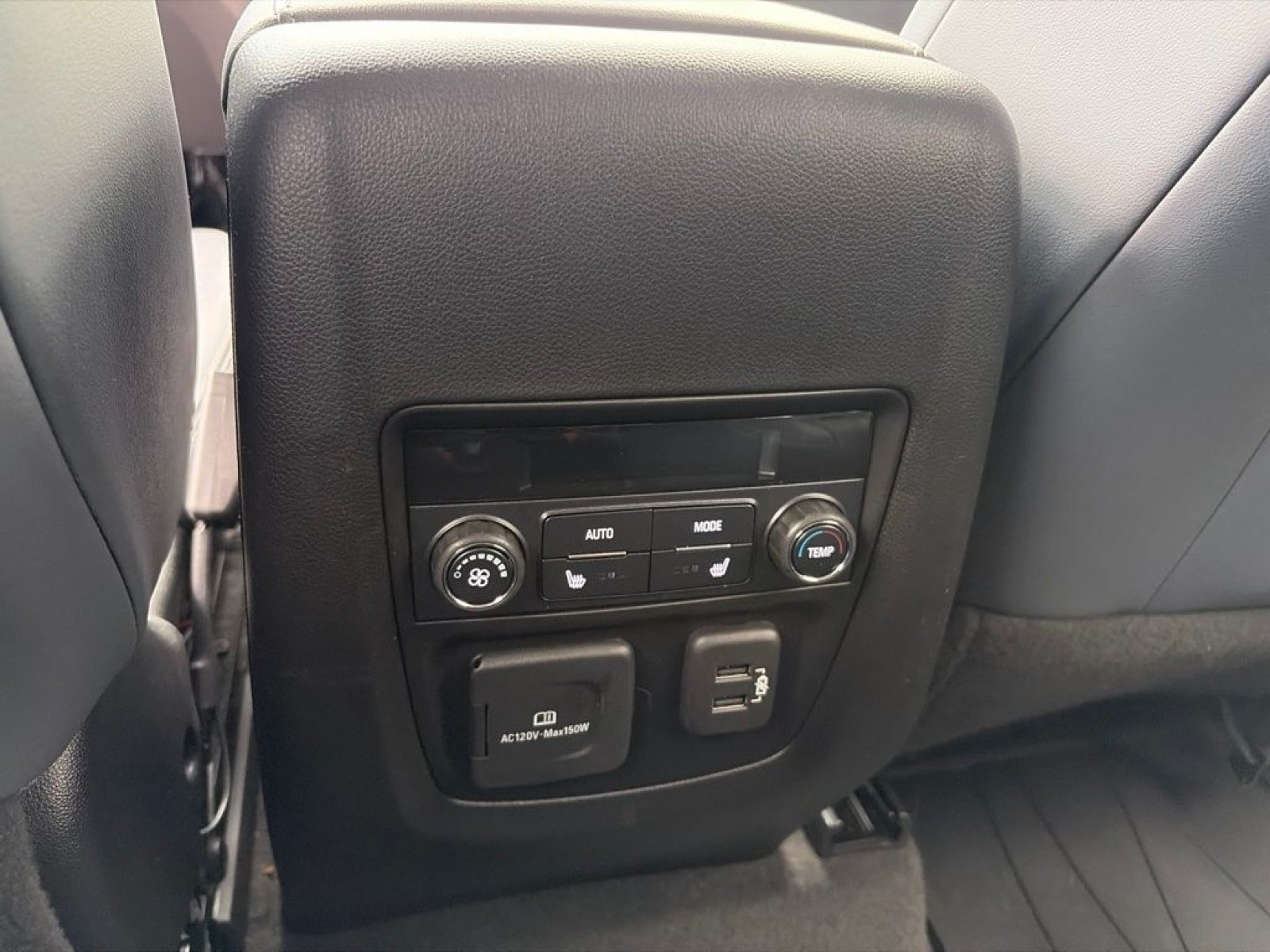 Used 2020 Buick Enclave Premium w/ Trailering Package, 5000 lbs. AWD/4WD image 23