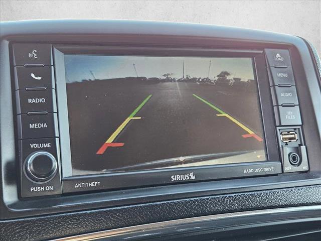 Used 2014 Dodge Grand Caravan SXT w/ Rear Park Assist Package FWD image 18