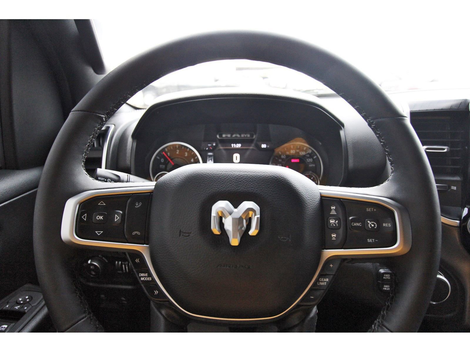 Used 2025 RAM 1500 Lone Star image 16