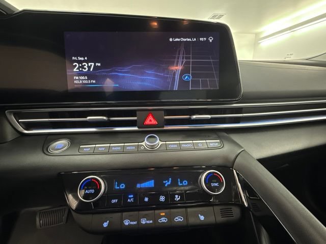 Used 2026 Hyundai Elantra Limited FWD image 20