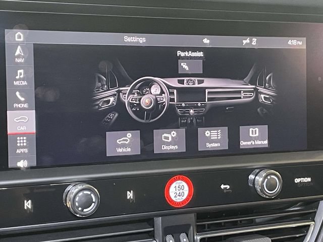 Certified 2026 Porsche Macan AWD/4WD image 31