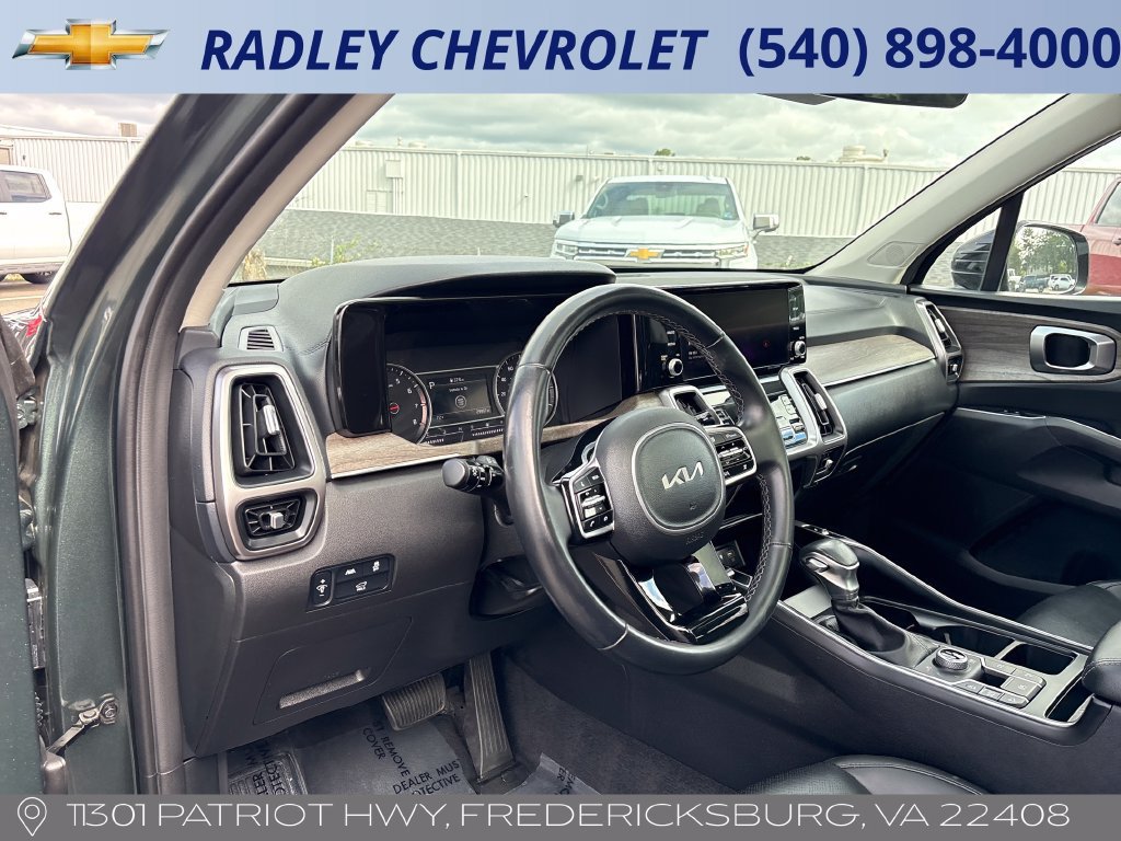 Used 2023 Kia Sorento X-Line EX AWD/4WD image 4