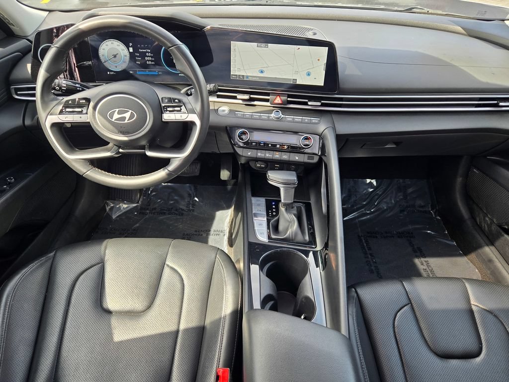 Certified 2024 Hyundai Elantra Limited FWD image 26