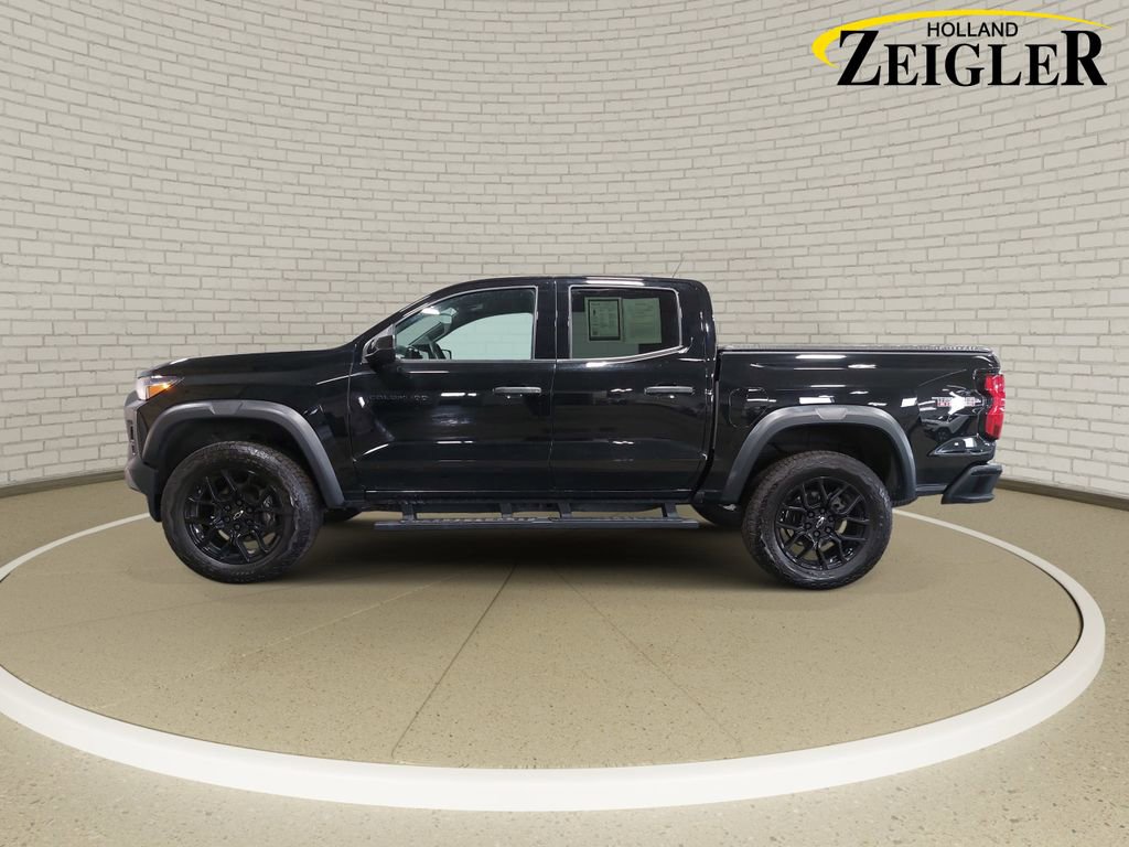 Used 2023 Chevrolet Colorado Trail Boss w/ LPO, Dark Essentials Package image 8