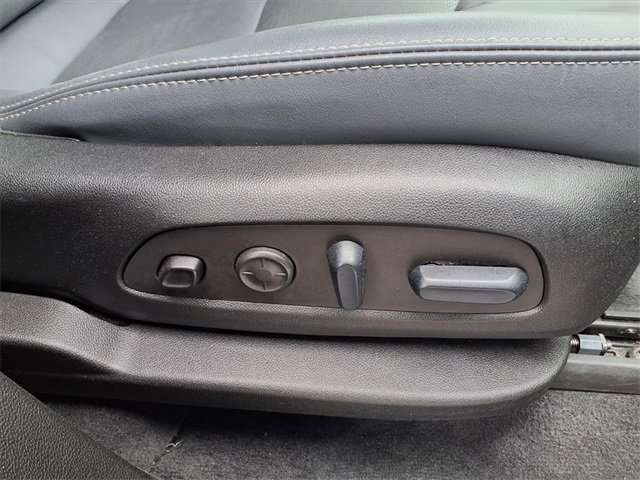 Used 2024 Buick Enclave Premium image 94