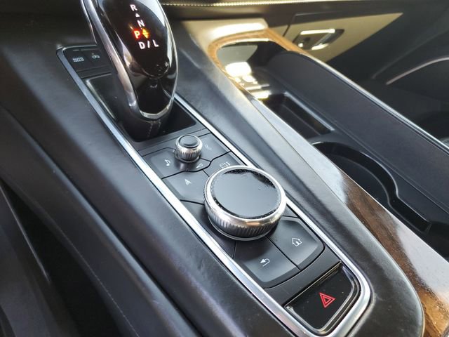 Used 2022 Cadillac Escalade Sport Platinum w/ LPO, ONYX Package image 23