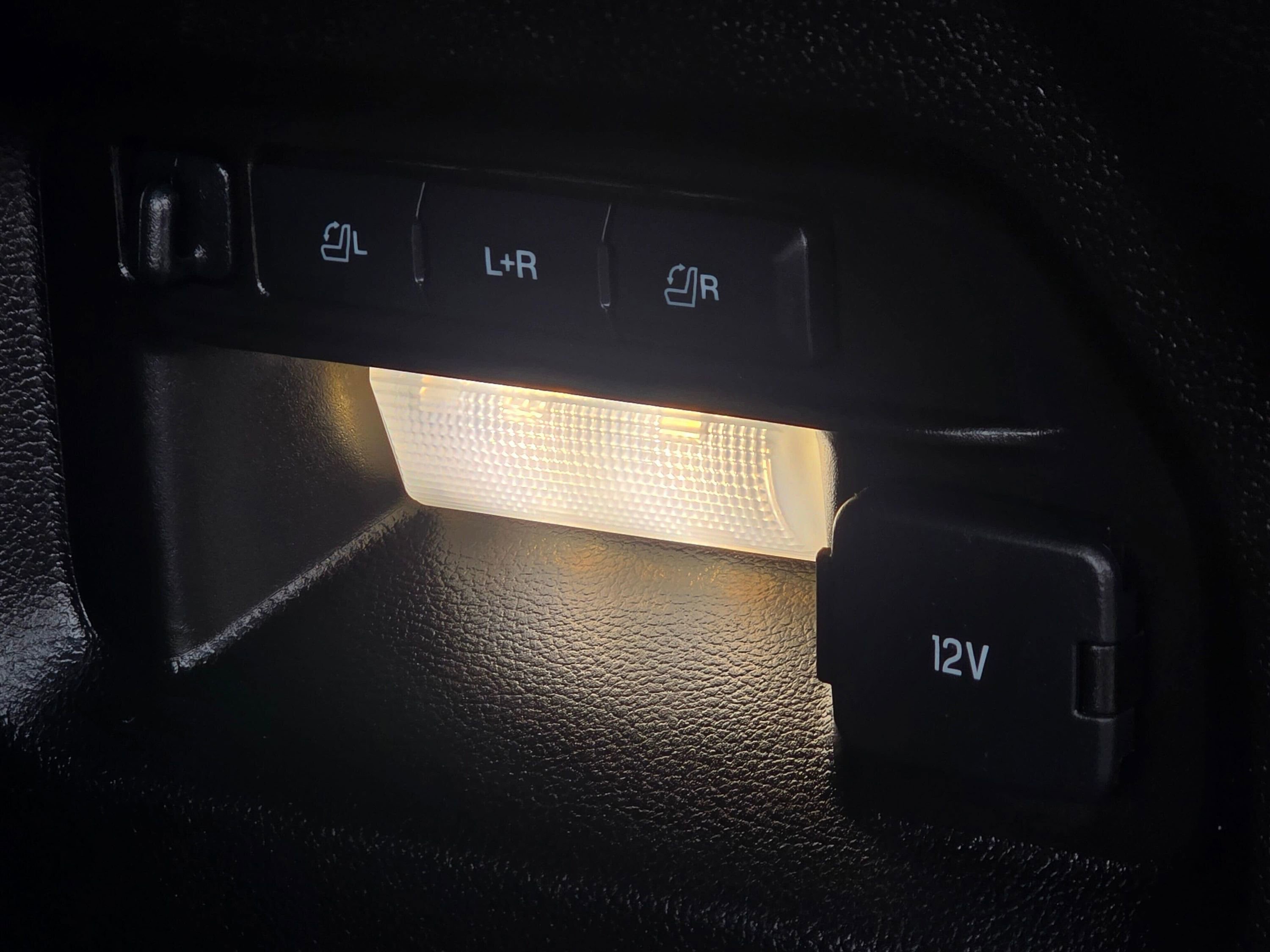 Used 2021 Ford Explorer Platinum w/ Equipment Group 601A image 24