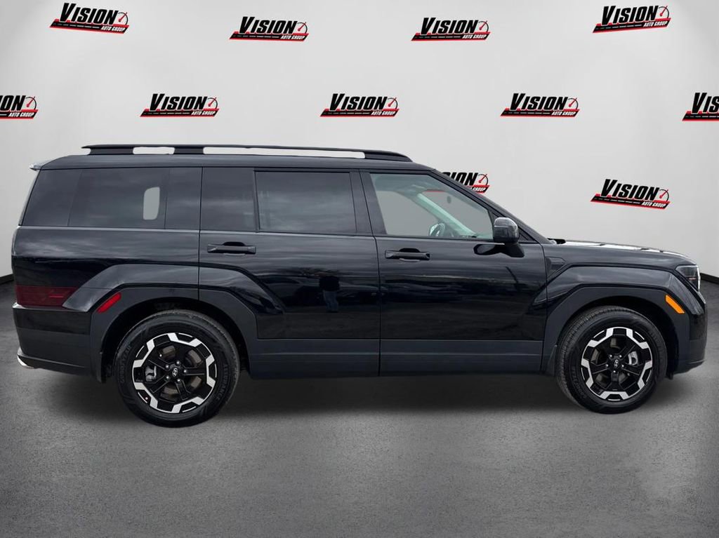 Used 2026 Hyundai Santa Fe SEL image 4