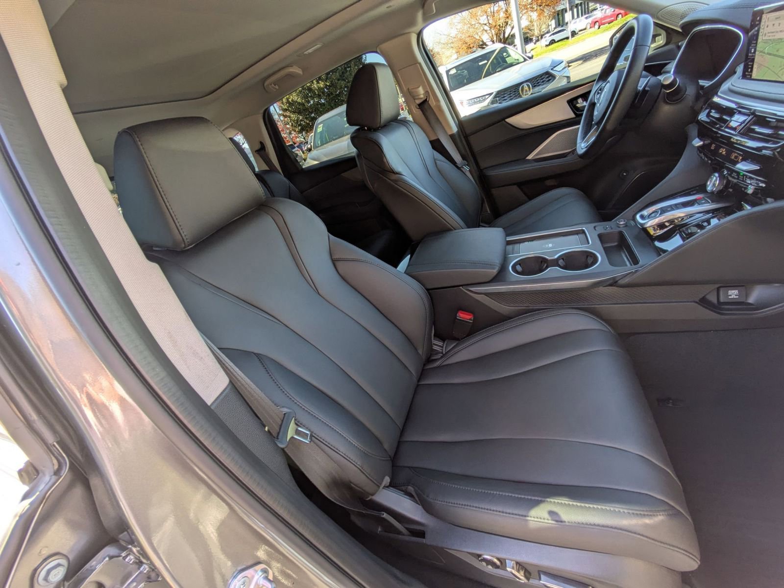 Certified 2025 Acura MDX FWD image 29