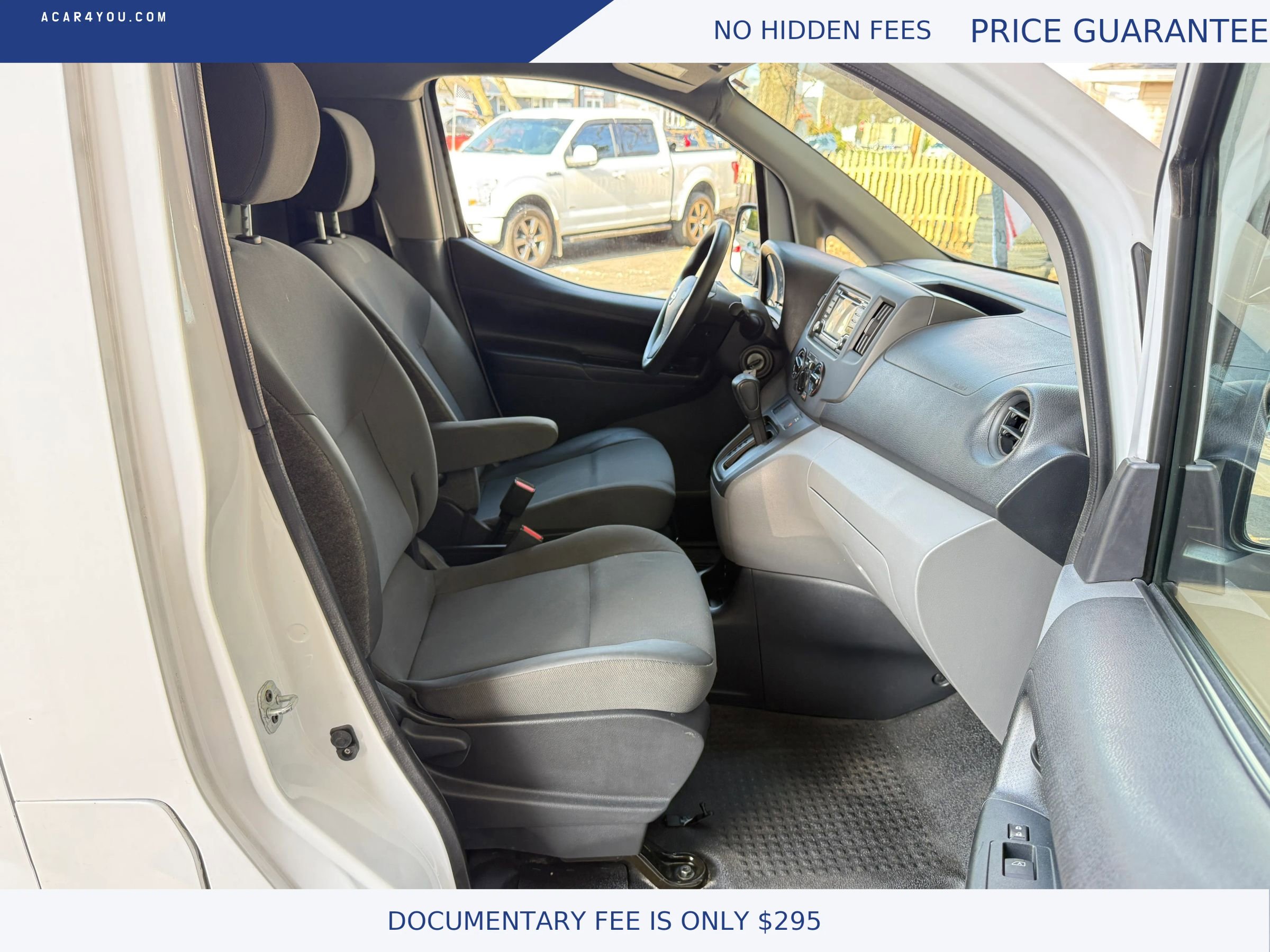 Used 2018 Nissan NV200 S FWD image 9