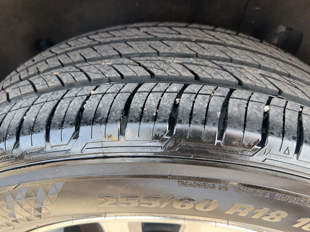 Certified 2024 Nissan Pathfinder SL image 42