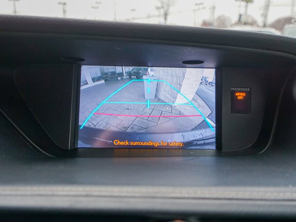 Used 2014 Lexus ES 300h w/ Luxury Package w/Bamboo Trim image 24