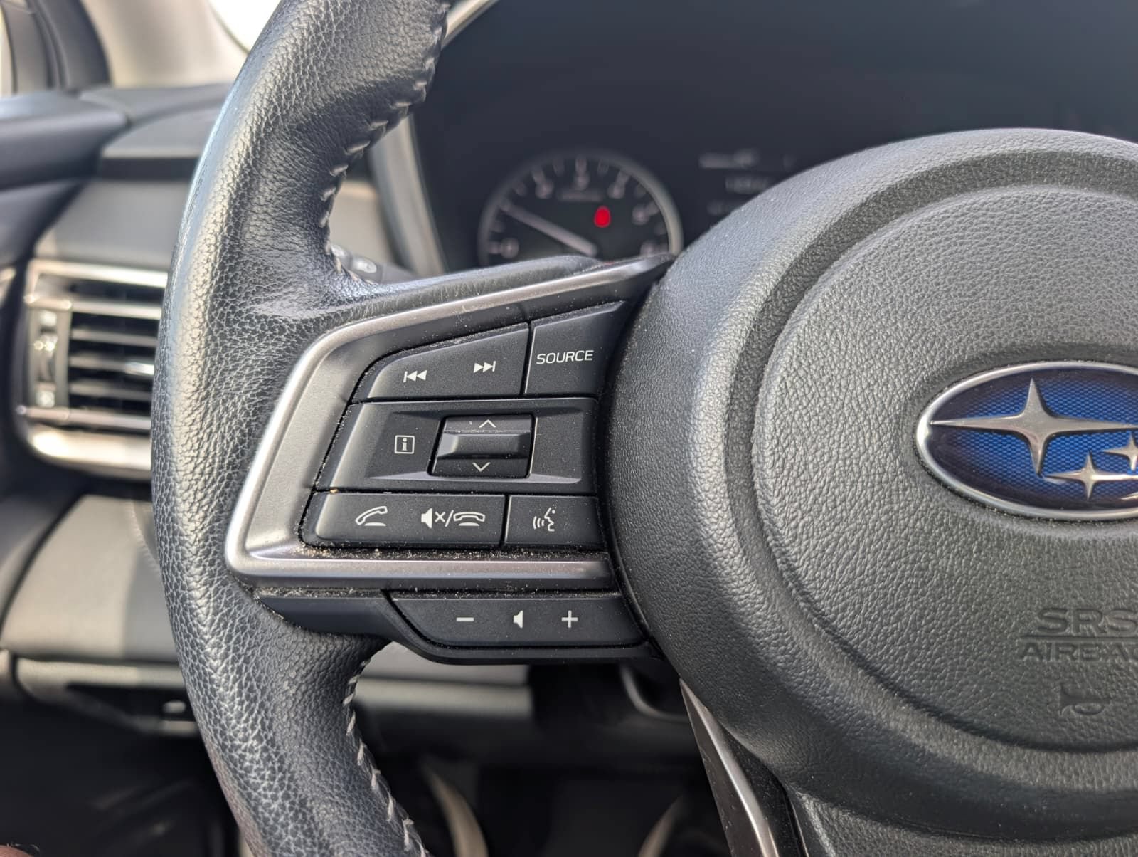 Certified 2023 Subaru Legacy Limited AWD/4WD image 36