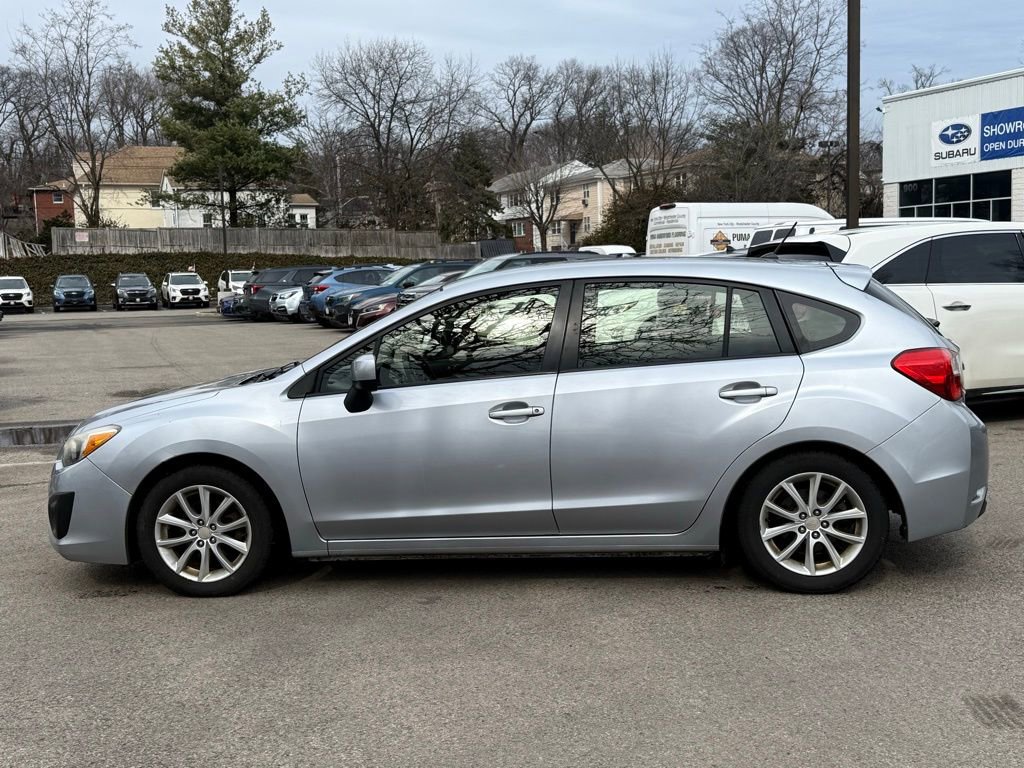 Used 2014 Subaru Impreza 2.0i Premium w/ All-Weather Package w/CVT image 11