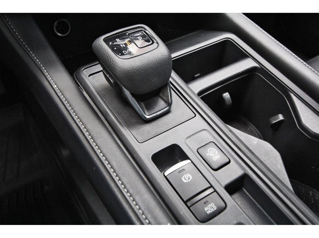 Certified 2024 Nissan Pathfinder S FWD image 22