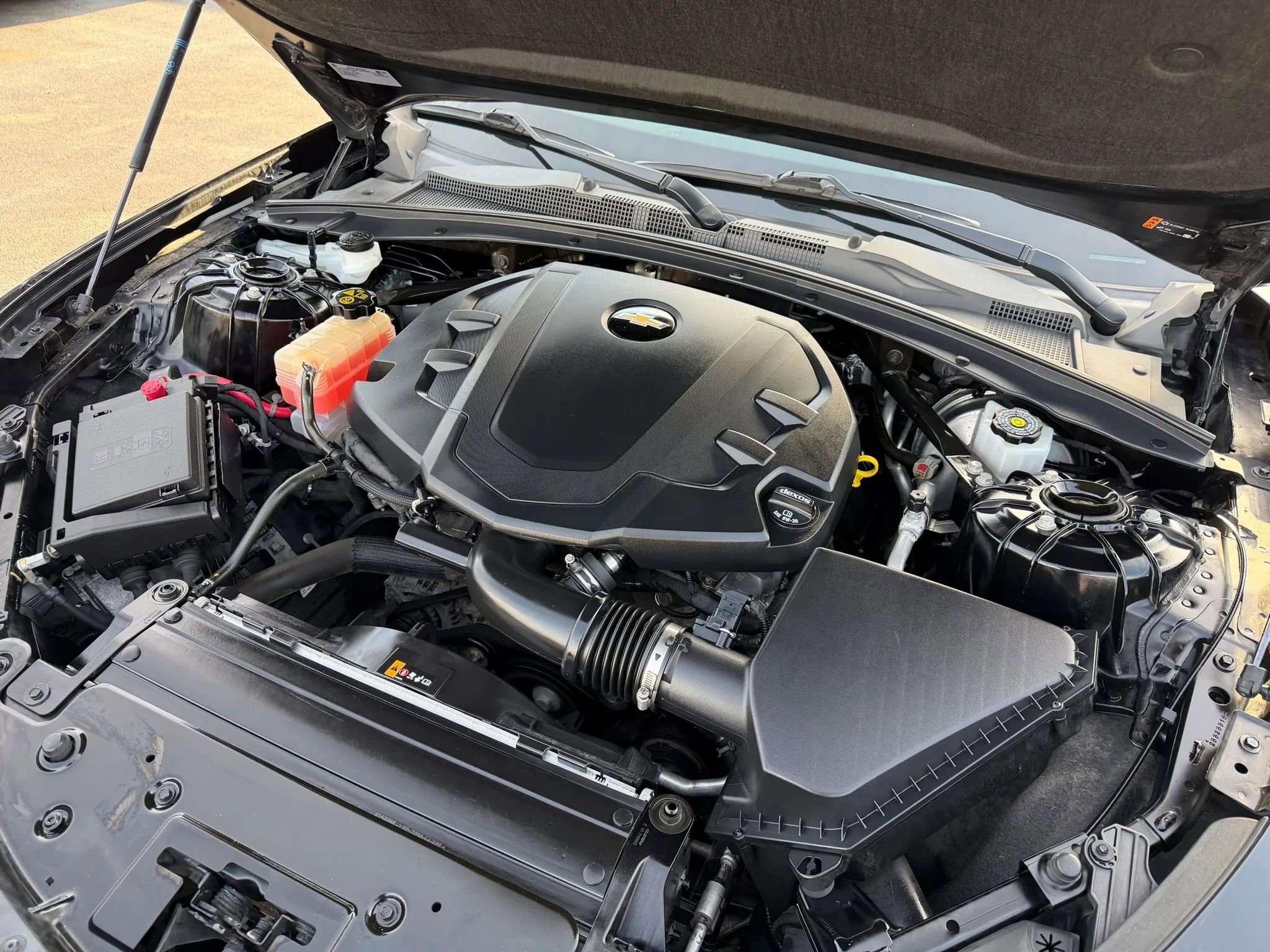 Used 2021 Chevrolet Camaro LT w/ RS Package image 36