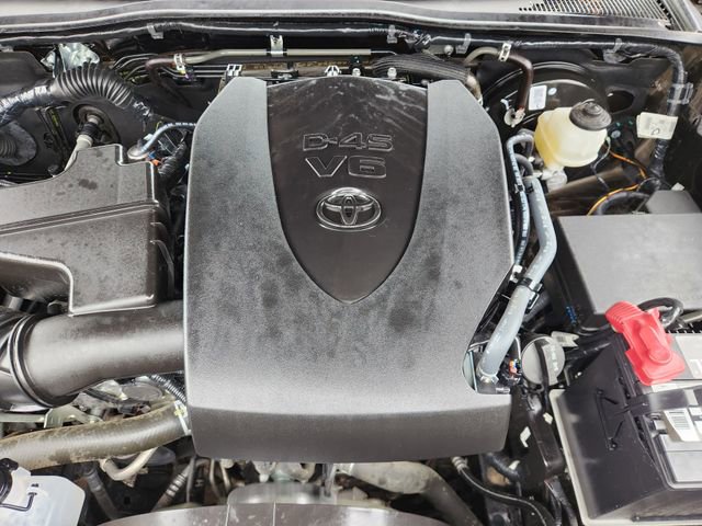 Certified 2023 Toyota Tacoma Limited w/ Nightshade Package image 27