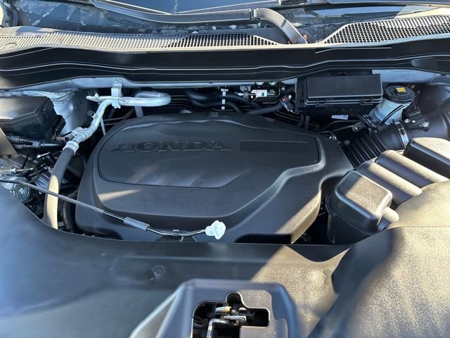 Certified 2023 Honda Passport TrailSport image 24