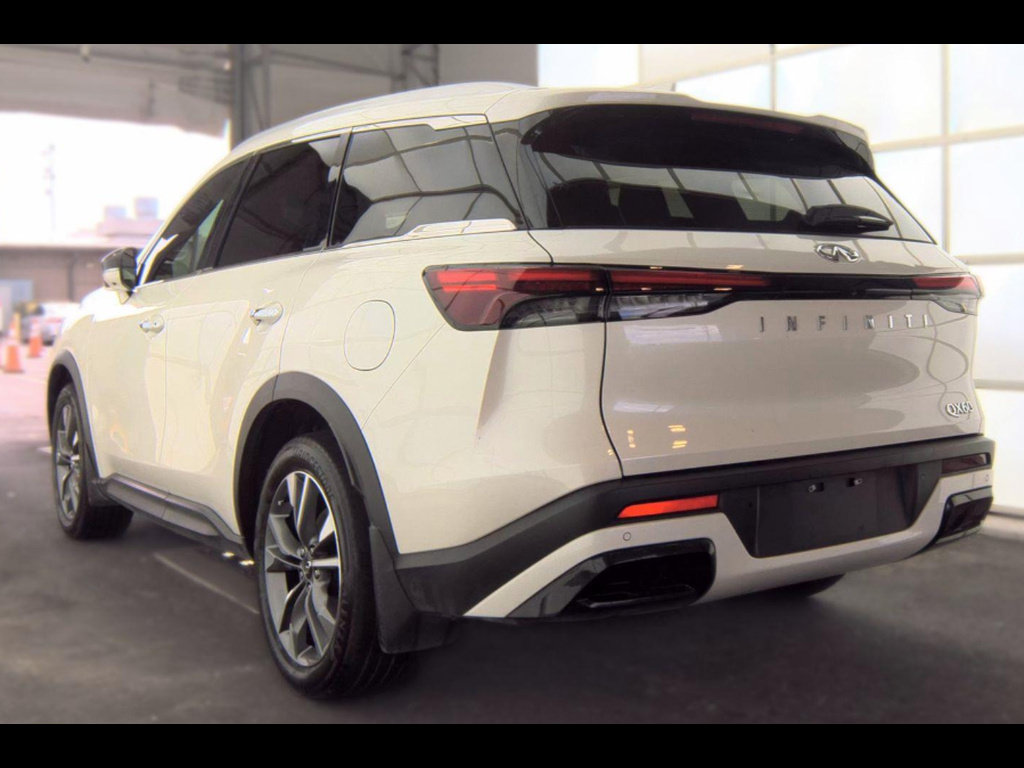 Used 2024 INFINITI QX60 Luxe FWD image 36